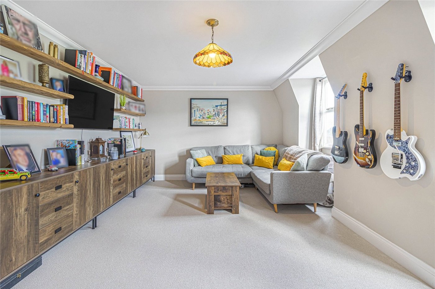 2 bedroom property for sale in Welling | Robinson Jackson