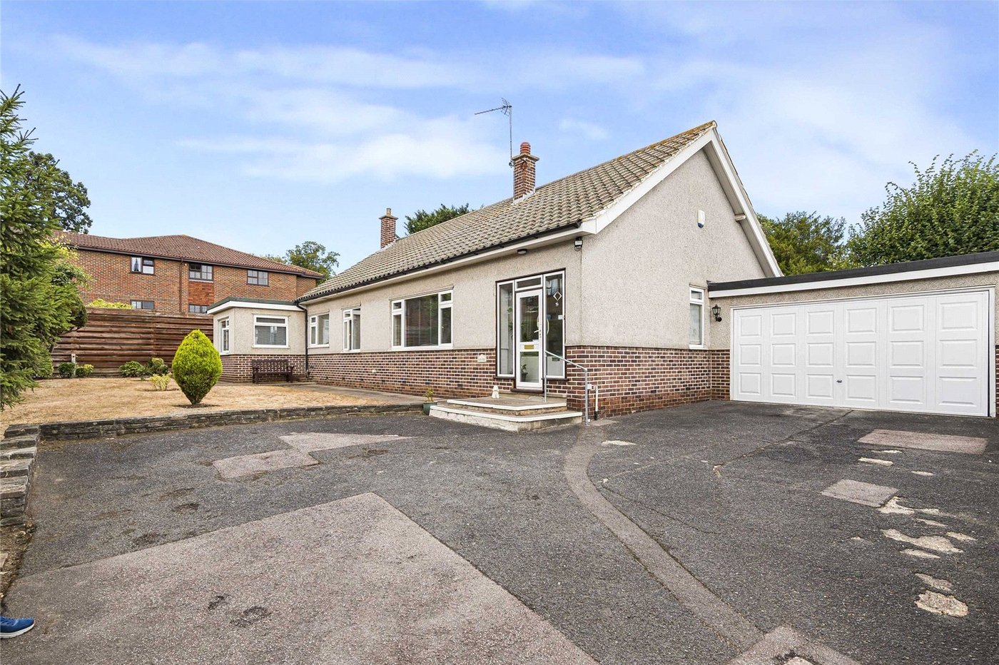 3 bedroom bungalow for sale in Bexley | Robinson Jackson