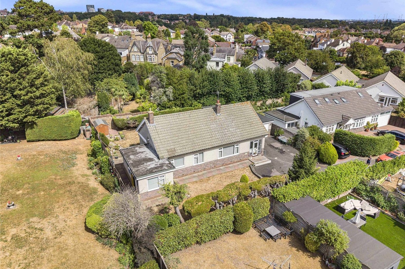 3 bedroom bungalow for sale in Bexley | Robinson Jackson