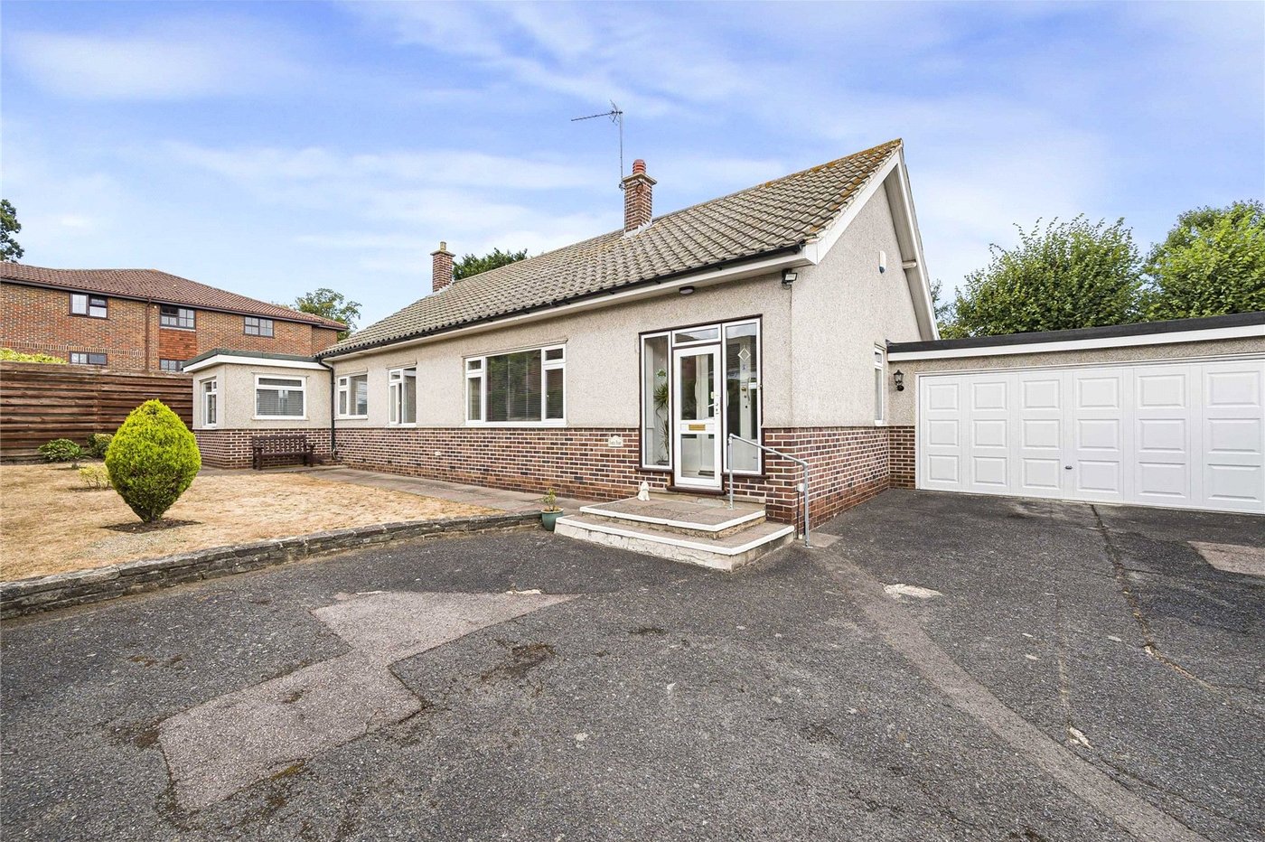 3 bedroom bungalow for sale in Bexley | Robinson Jackson