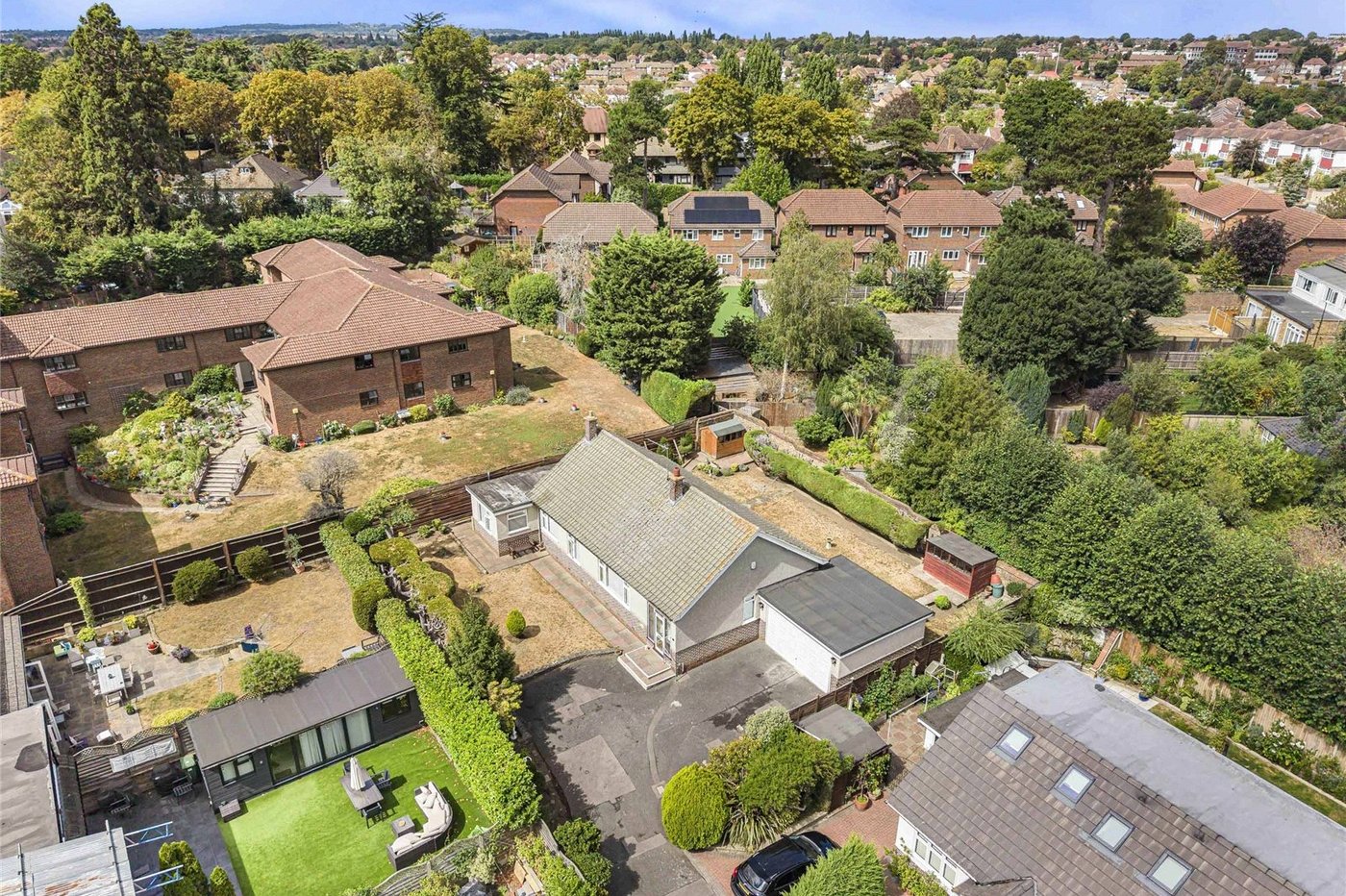 3 bedroom bungalow for sale in Bexley | Robinson Jackson