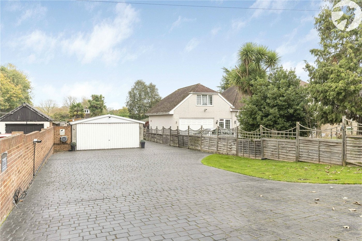 4 bedroom bungalow for sale in Bexley | Robinson Jackson