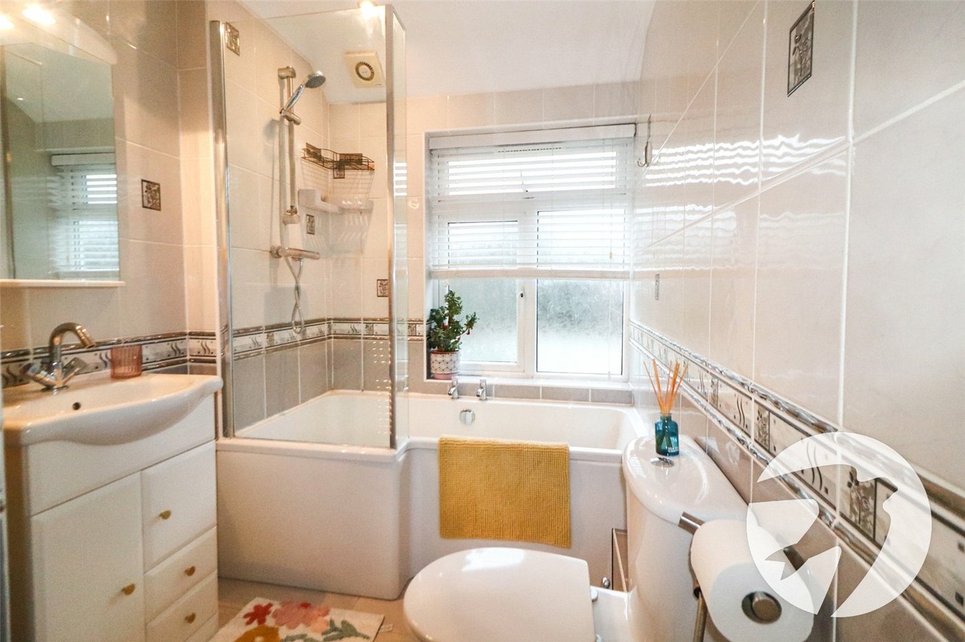 2 bedroom house for sale in Barnehurst | Robinson Jackson