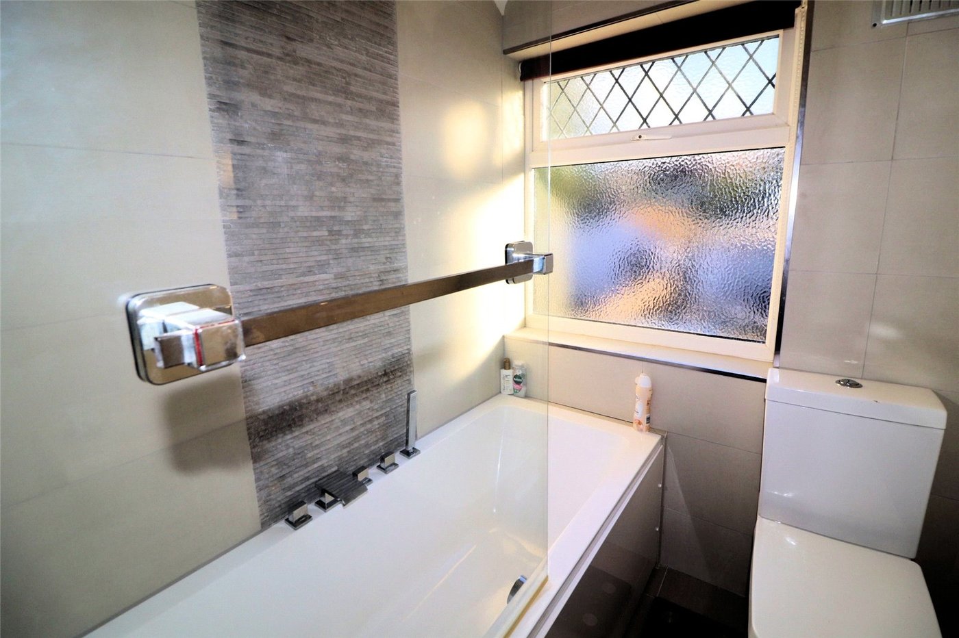 2 bedroom house for sale in Barnehurst | Robinson Jackson
