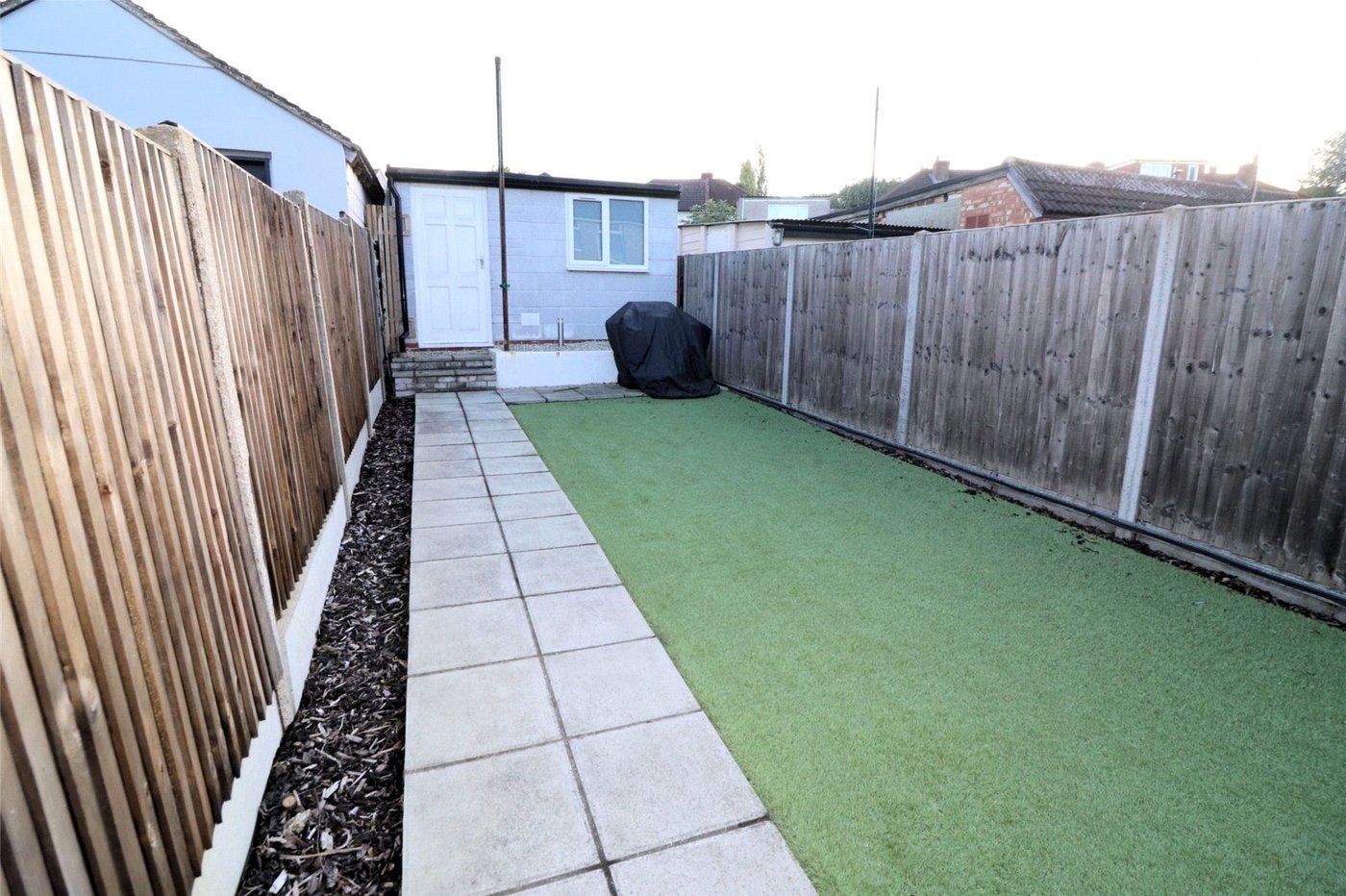 2 bedroom house for sale in Barnehurst | Robinson Jackson