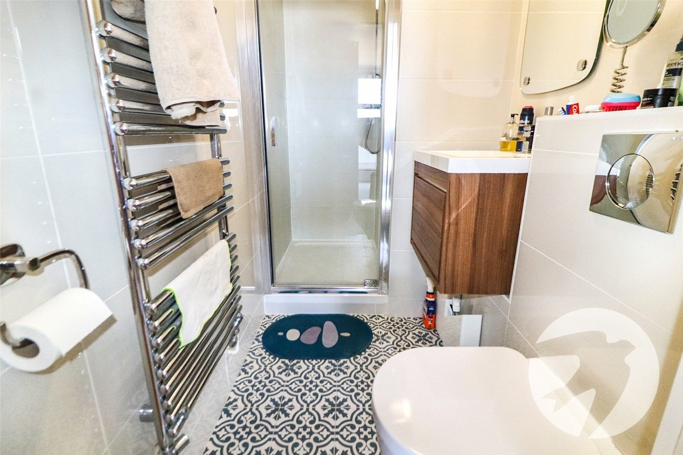 2 bedroom property for sale in 102 Erith High Street | Robinson Jackson