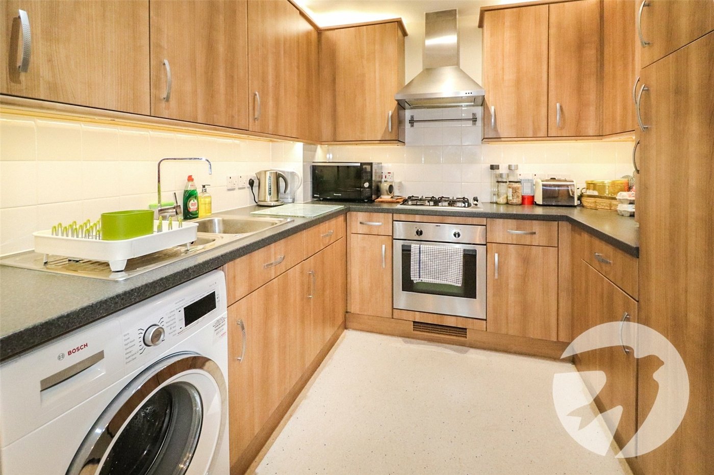 2 bedroom property for sale in 102 Erith High Street | Robinson Jackson