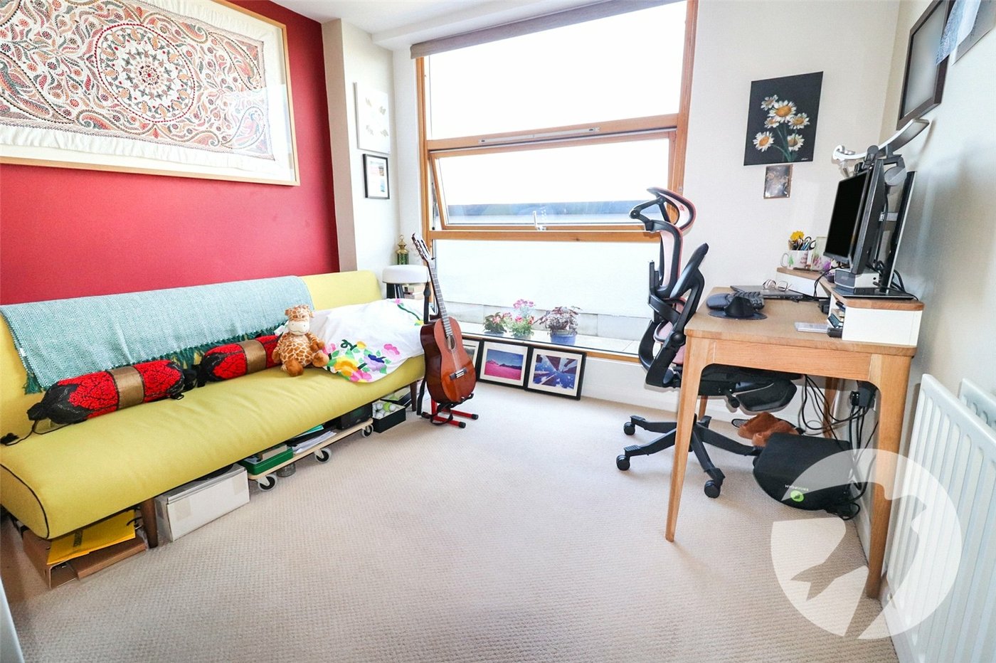 2 bedroom property for sale in 102 Erith High Street | Robinson Jackson