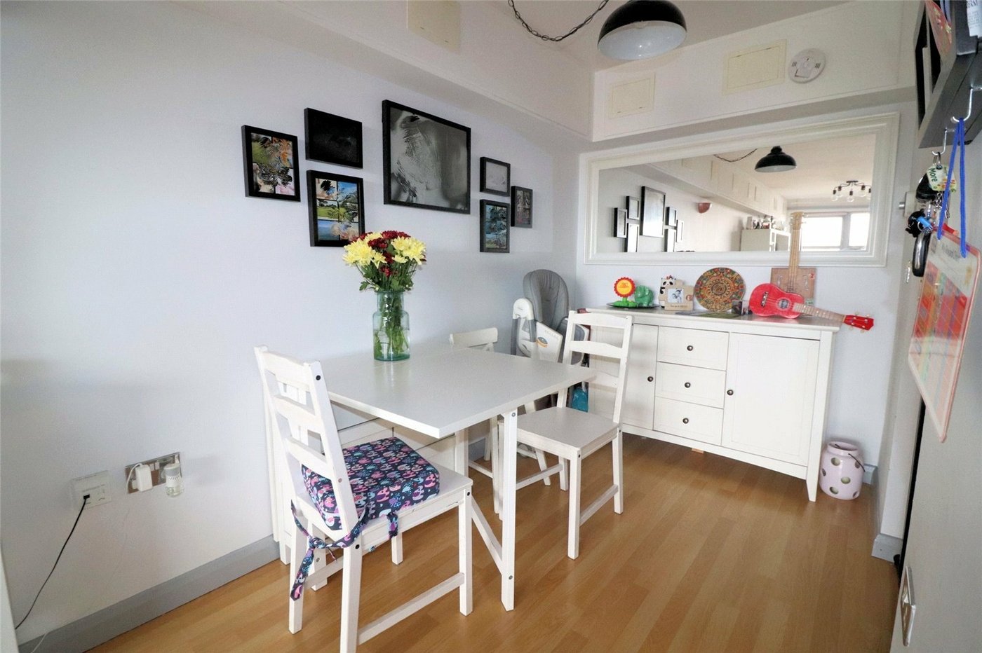 2 bedroom property for sale in 102 Erith High Street | Robinson Jackson