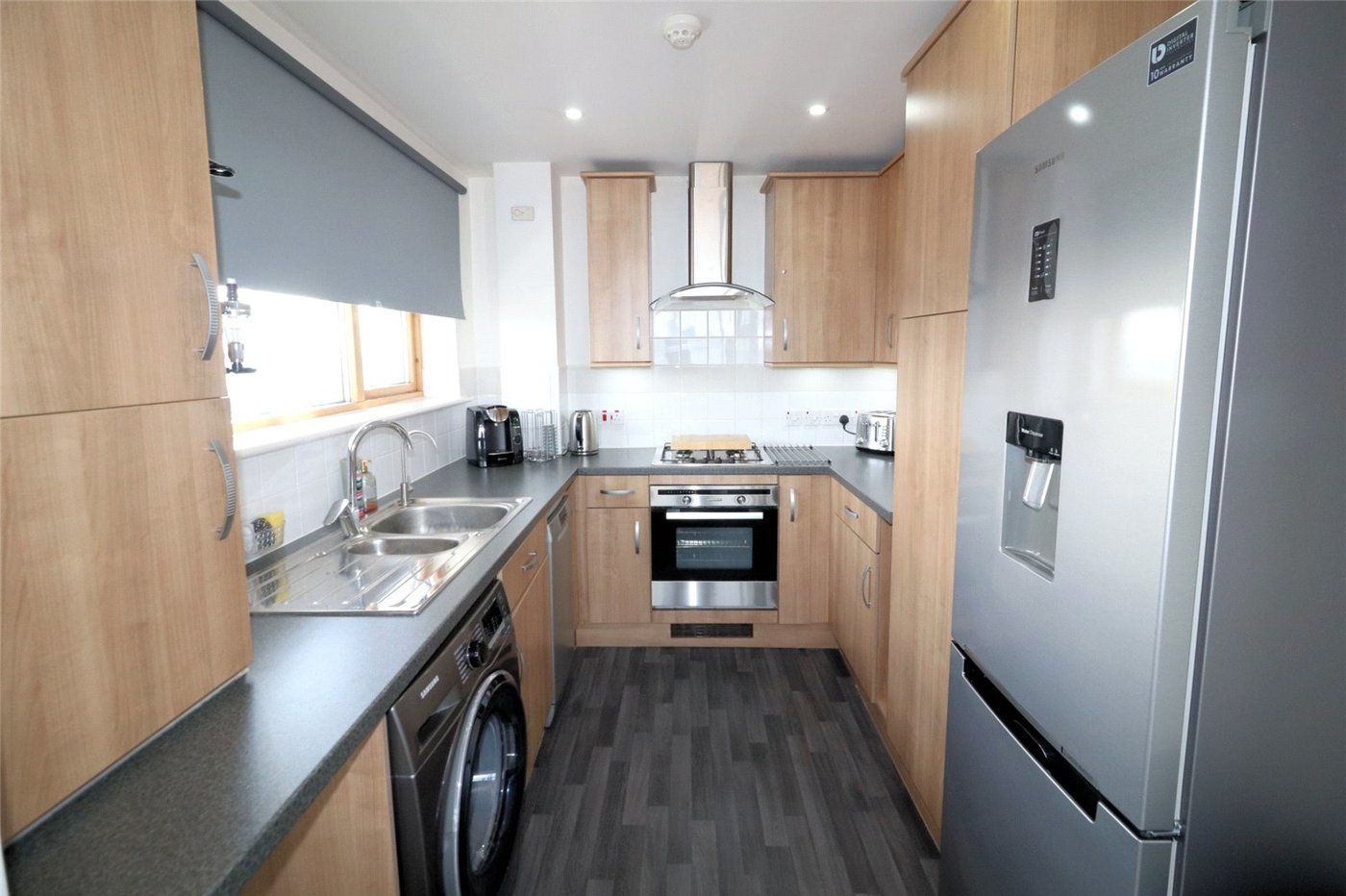 2 bedroom property for sale in 102 High Street | Robinson Jackson