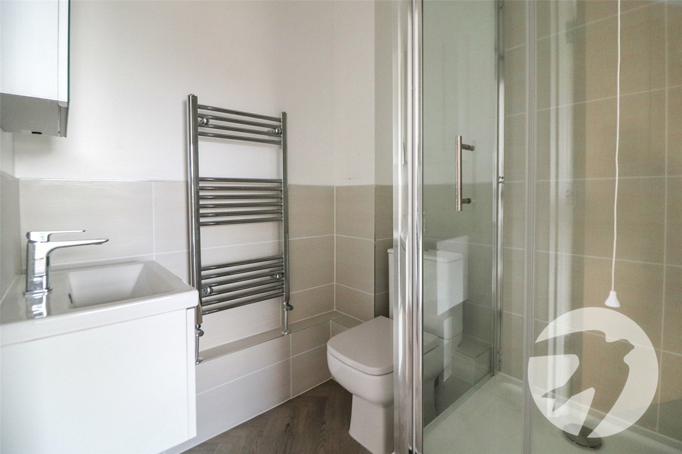 2 bedroom property for sale in 102 High Street | Robinson Jackson