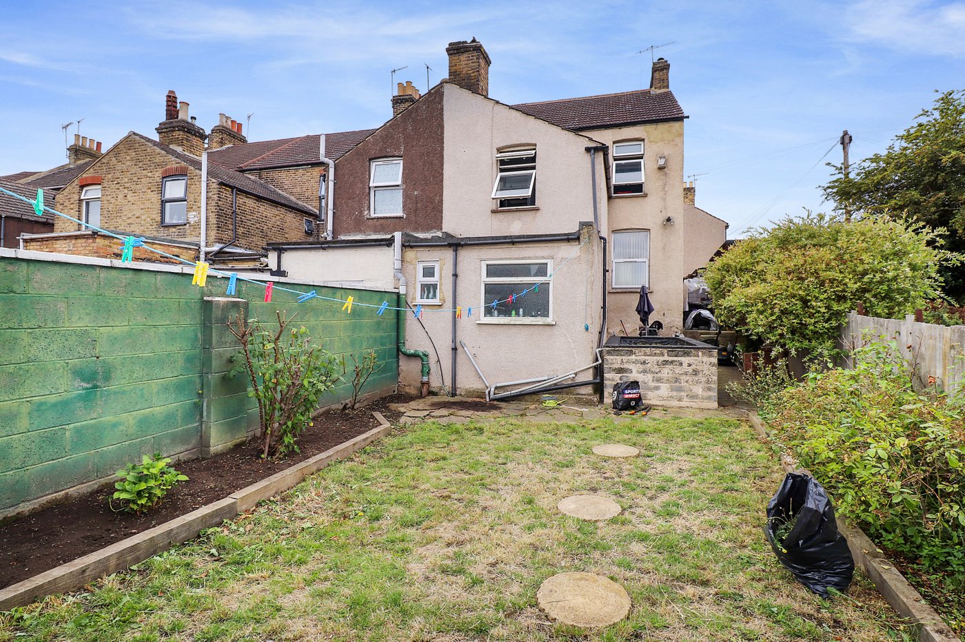 3 bedroom house for sale in Belvedere | Robinson Jackson