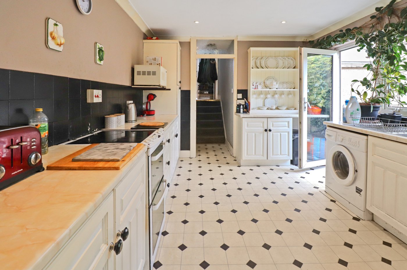 3 bedroom house for sale in Belvedere | Robinson Jackson