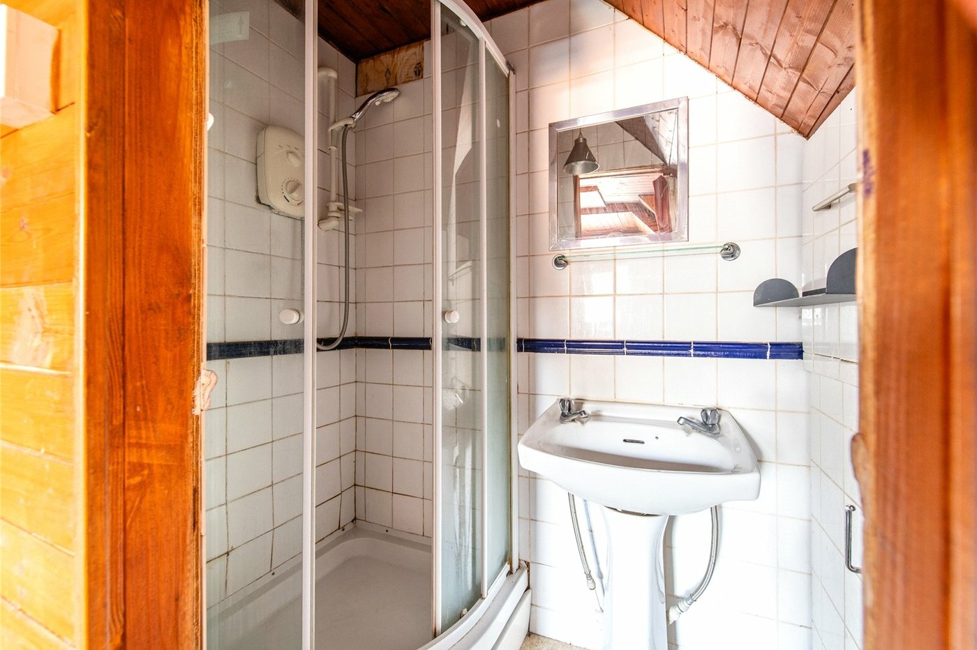 5 bedroom house for sale in Gravesend | Robinson Michael & Jackson