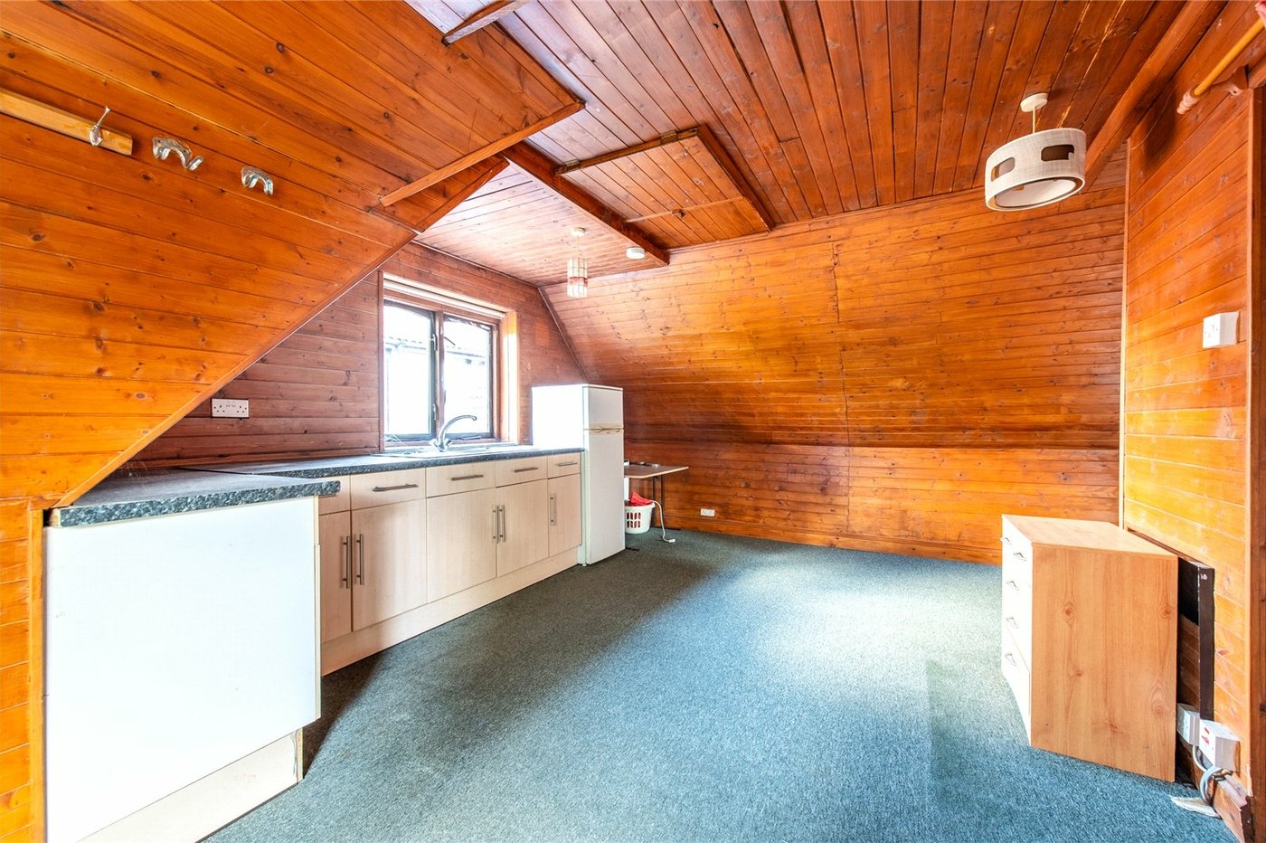 5 bedroom house for sale in Gravesend | Robinson Michael & Jackson