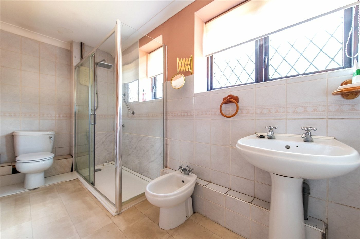 5 bedroom house for sale in Gravesend | Robinson Michael & Jackson