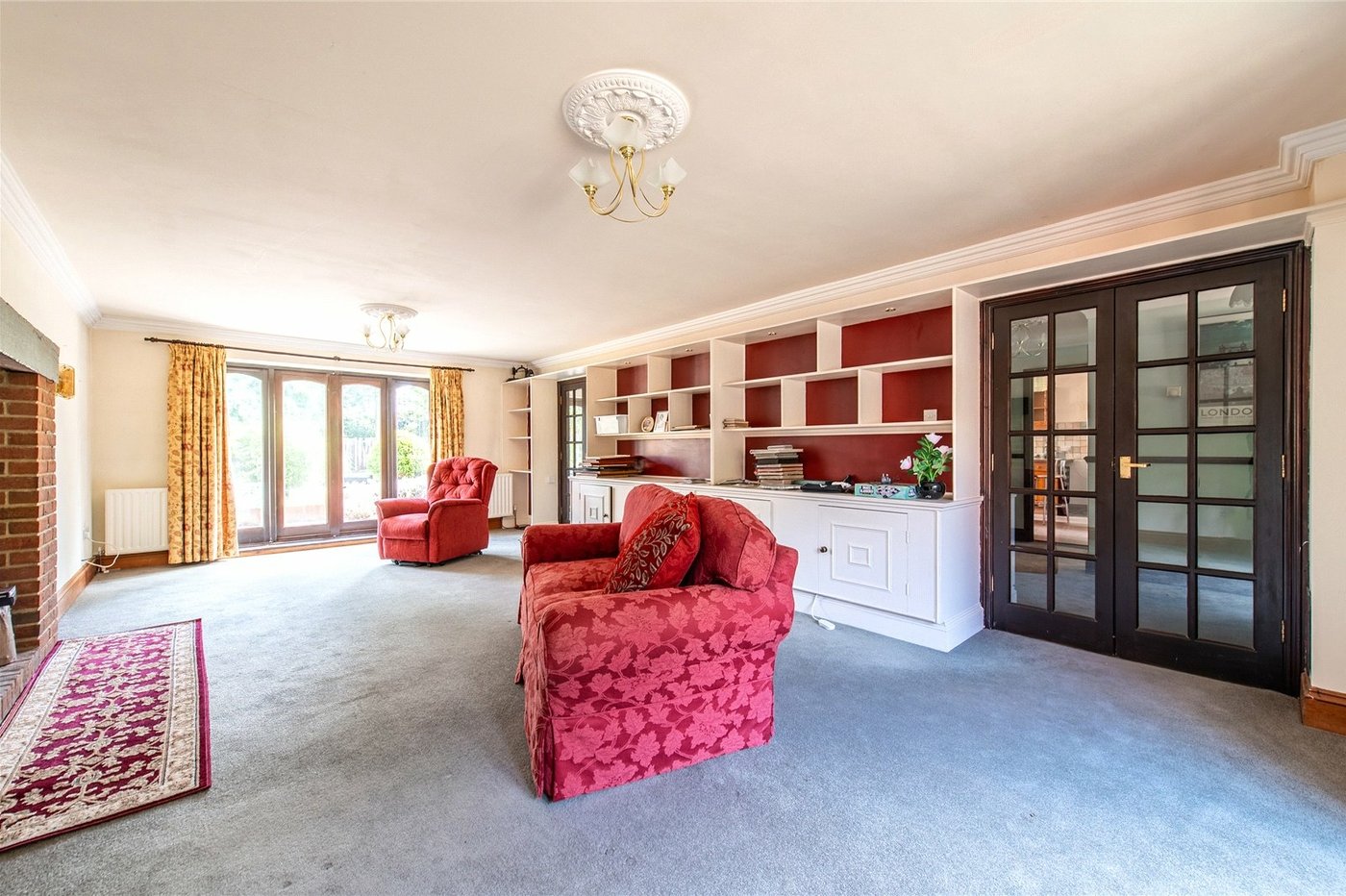 5 bedroom house for sale in Gravesend | Robinson Michael & Jackson