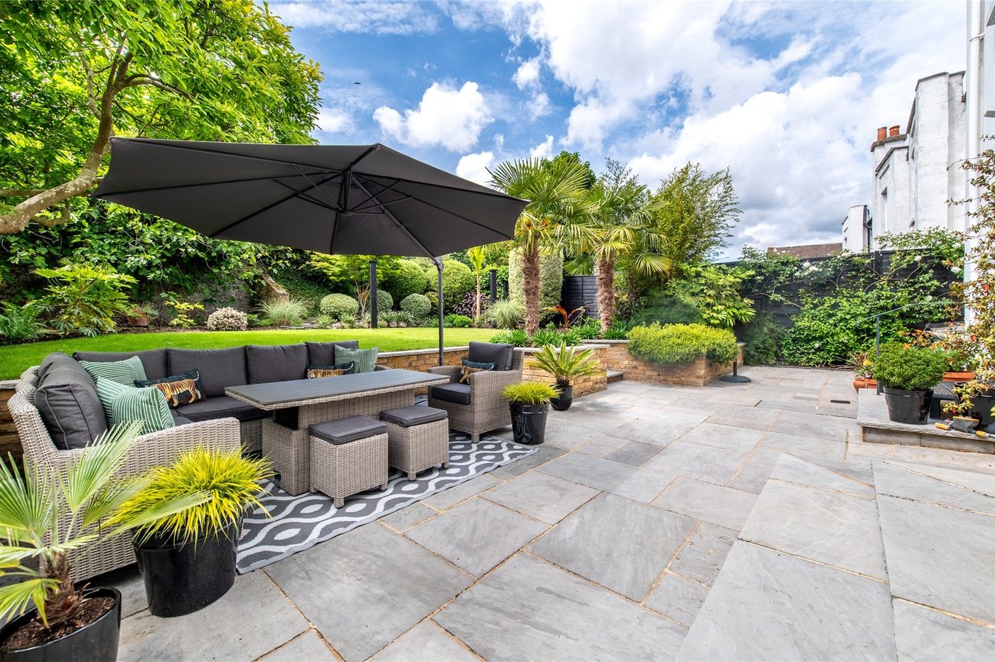 5 bedroom house for sale in Gravesend | Robinson Michael & Jackson