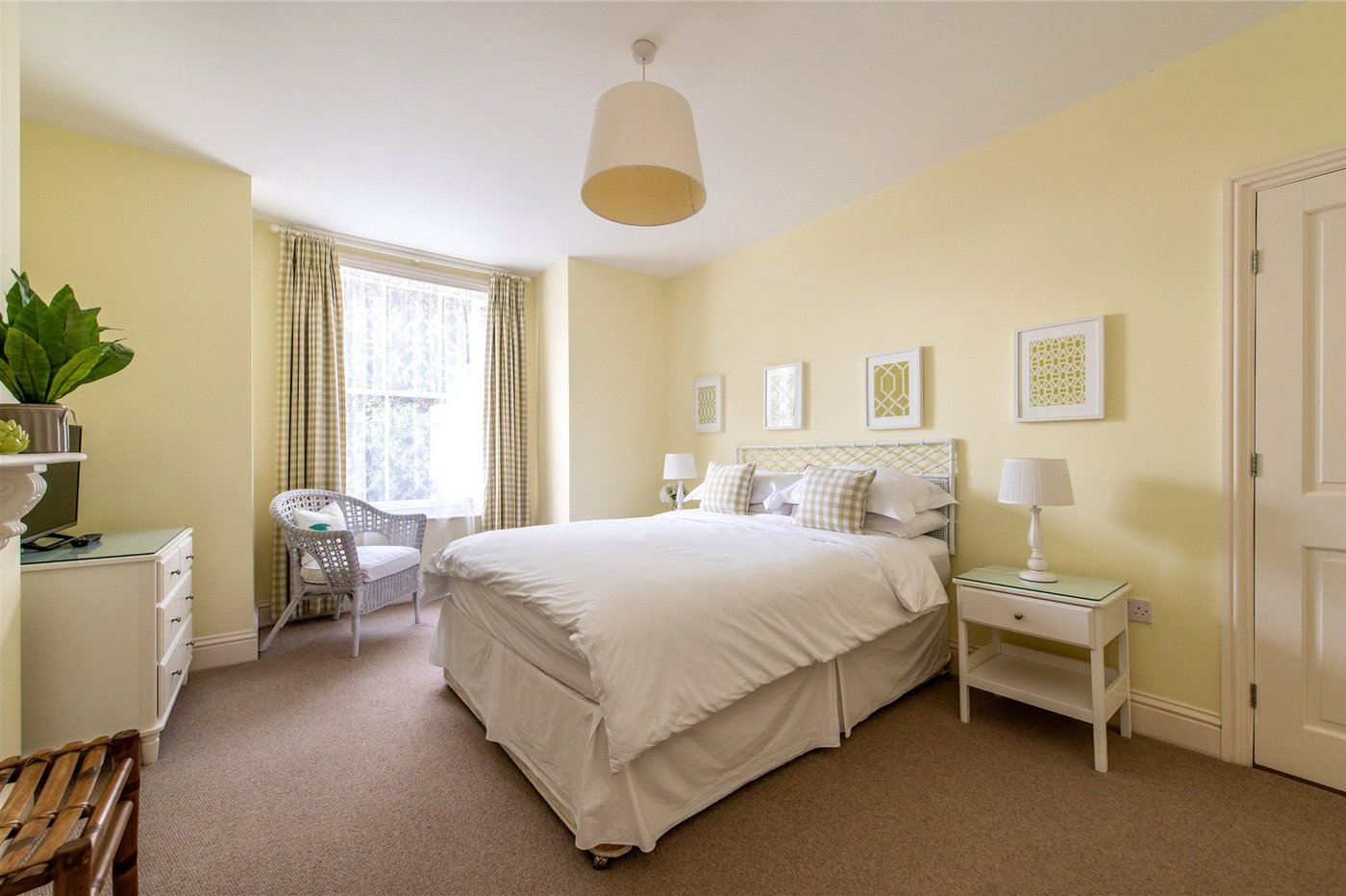 5 bedroom house for sale in Gravesend | Robinson Michael & Jackson