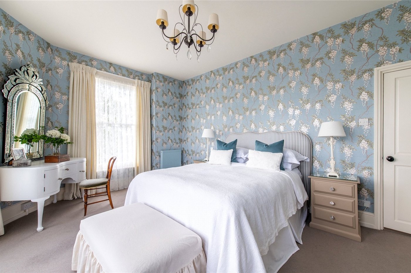 5 bedroom house for sale in Gravesend | Robinson Michael & Jackson