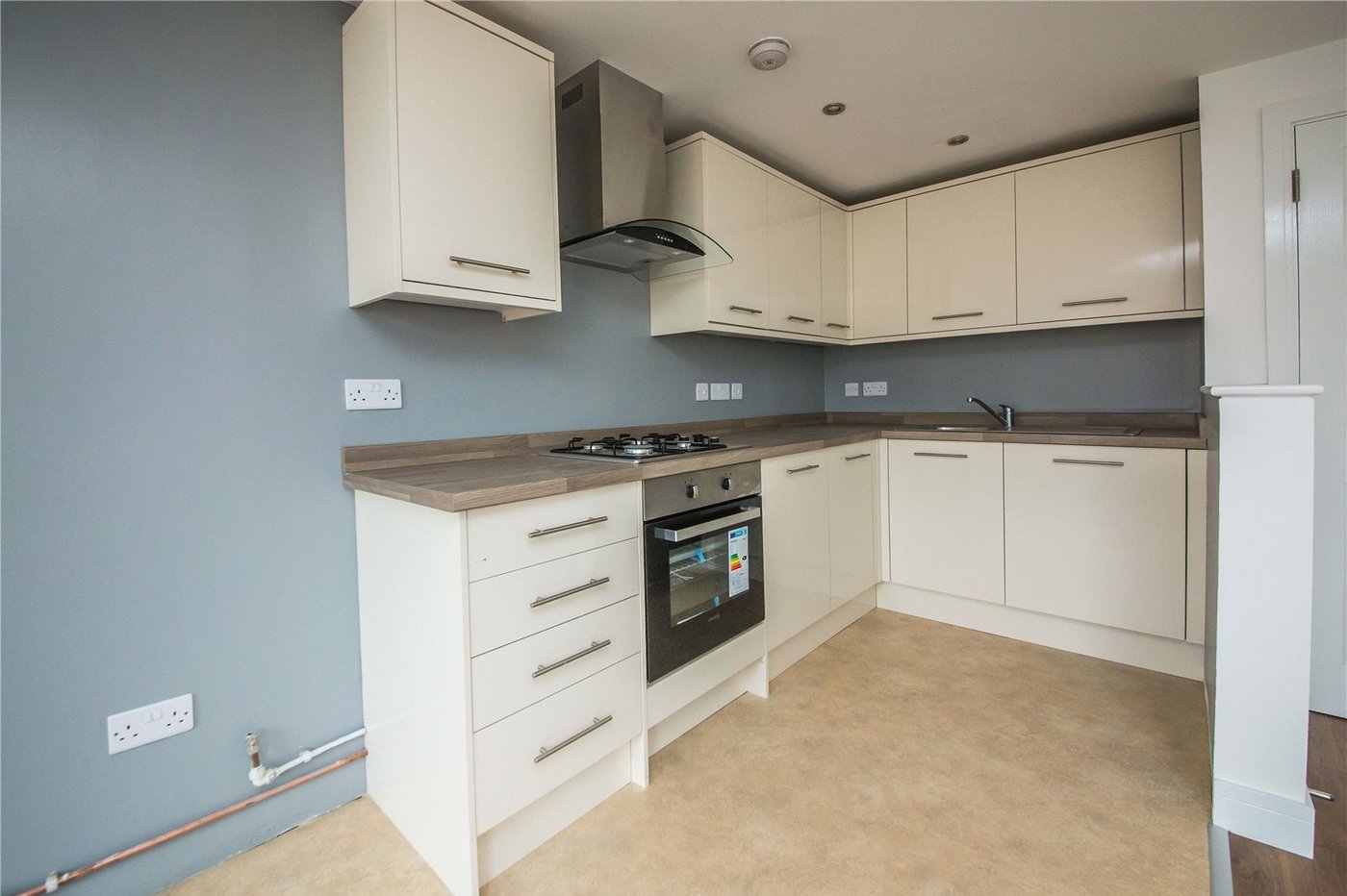 2 bedroom property for sale in Gravesend | Robinson Michael & Jackson