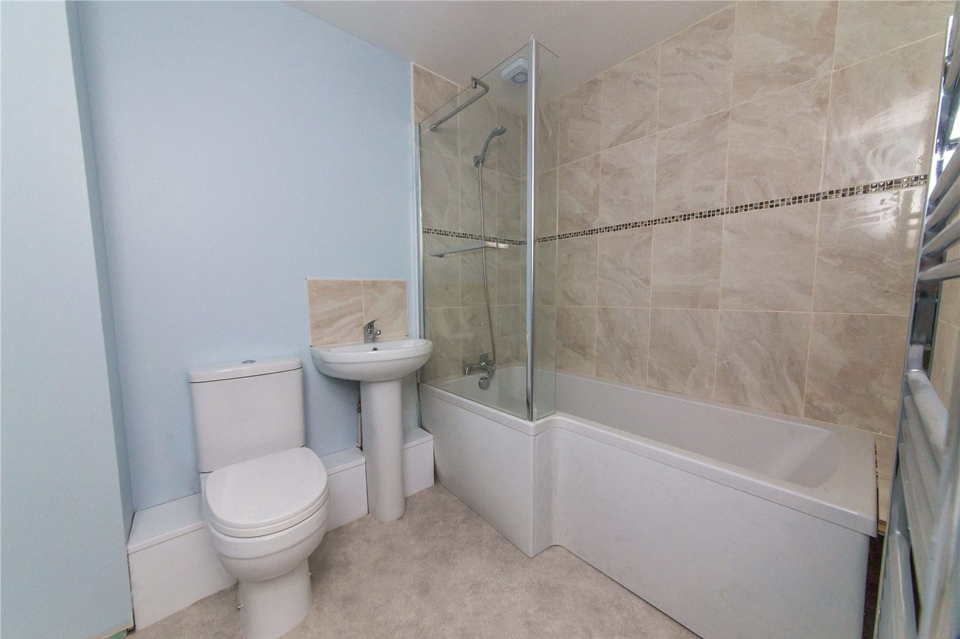 2 bedroom property for sale in Gravesend | Robinson Michael & Jackson