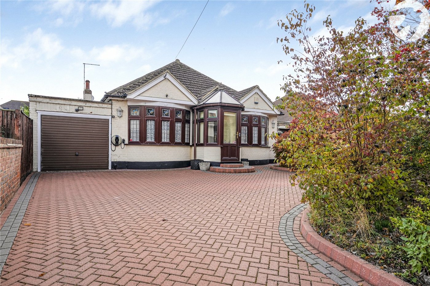 4 bedroom bungalow for sale in Sutton At Hone | Robinson Jackson