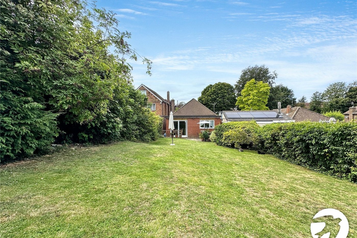 3 bedroom bungalow for sale in Rochester | Robinson Michael & Jackson