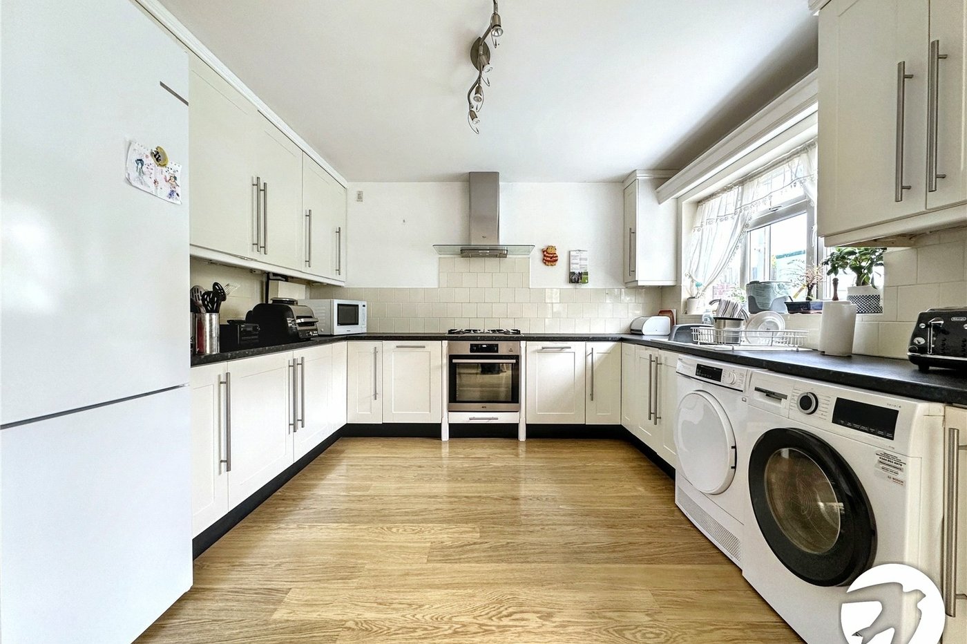 3 bedroom bungalow for sale in Rochester | Robinson Michael & Jackson