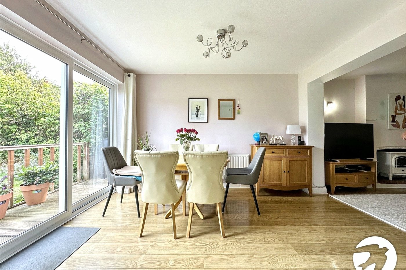 3 bedroom bungalow for sale in Rochester | Robinson Michael & Jackson