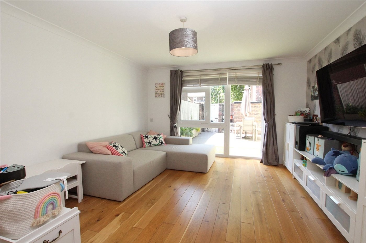 3 bedroom house for sale in Woolwich | Robinson Jackson