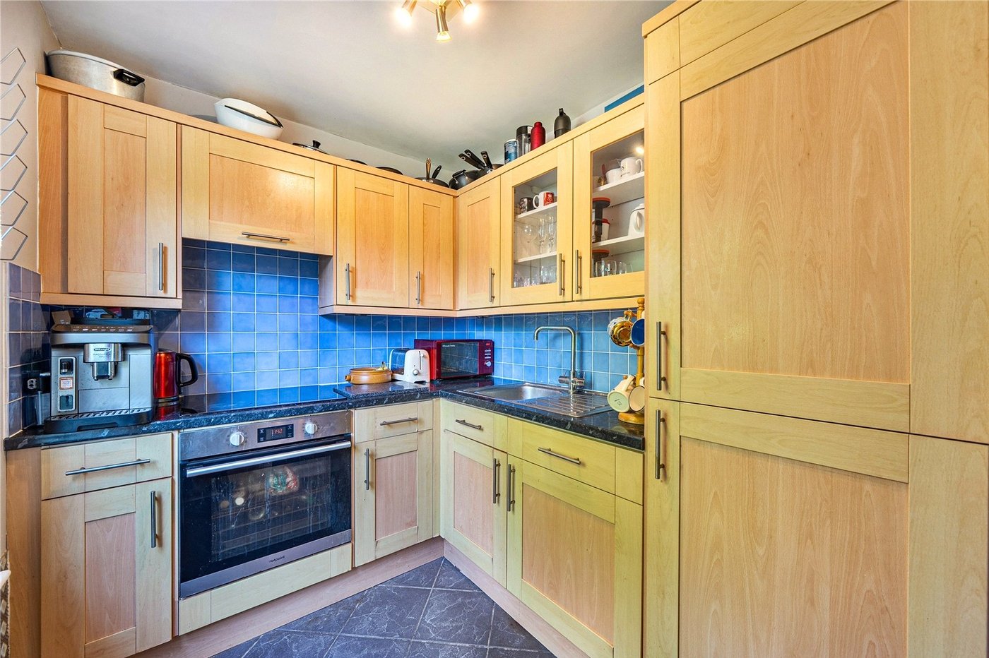 1 bedroom property for sale in London | Robinson Jackson