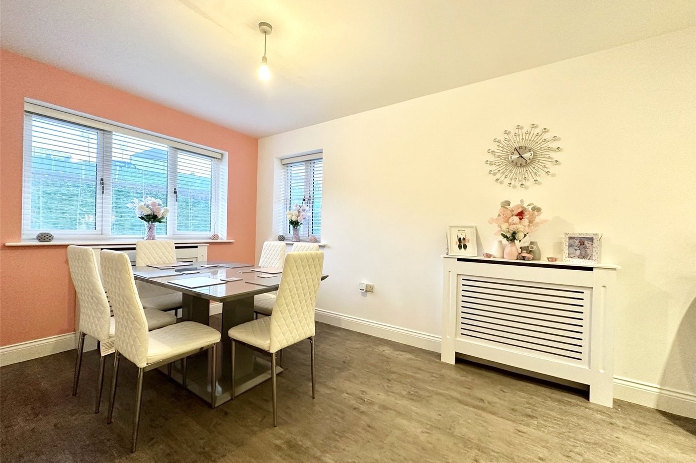 house for sale in Greenhithe, DA9 Robinson Jackson