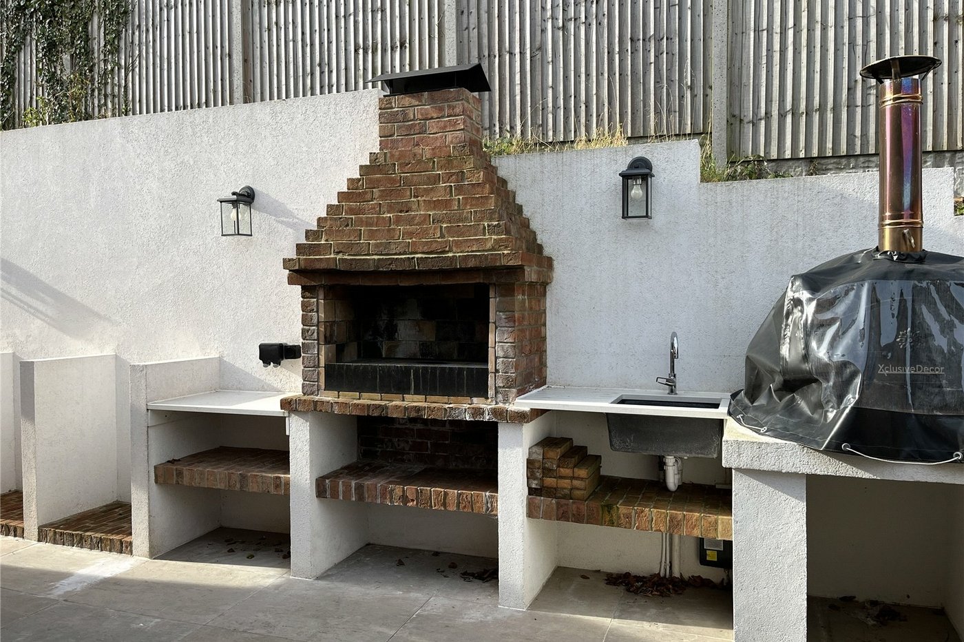 6 bedroom house for sale in Walderslade | Robinson Michael & Jackson