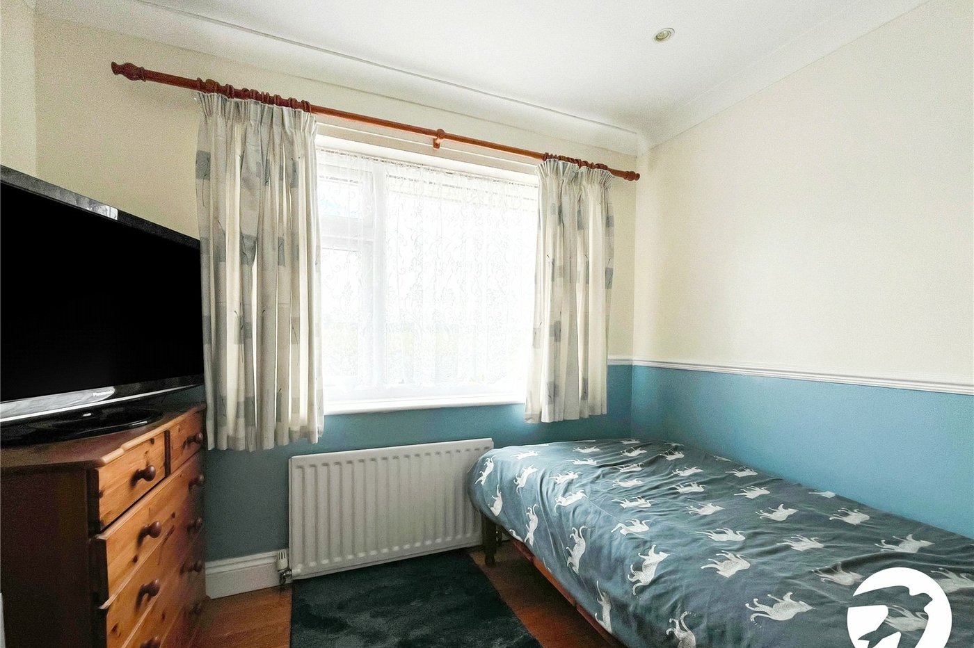 3 bedroom house for sale in Newington | Robinson Michael & Jackson