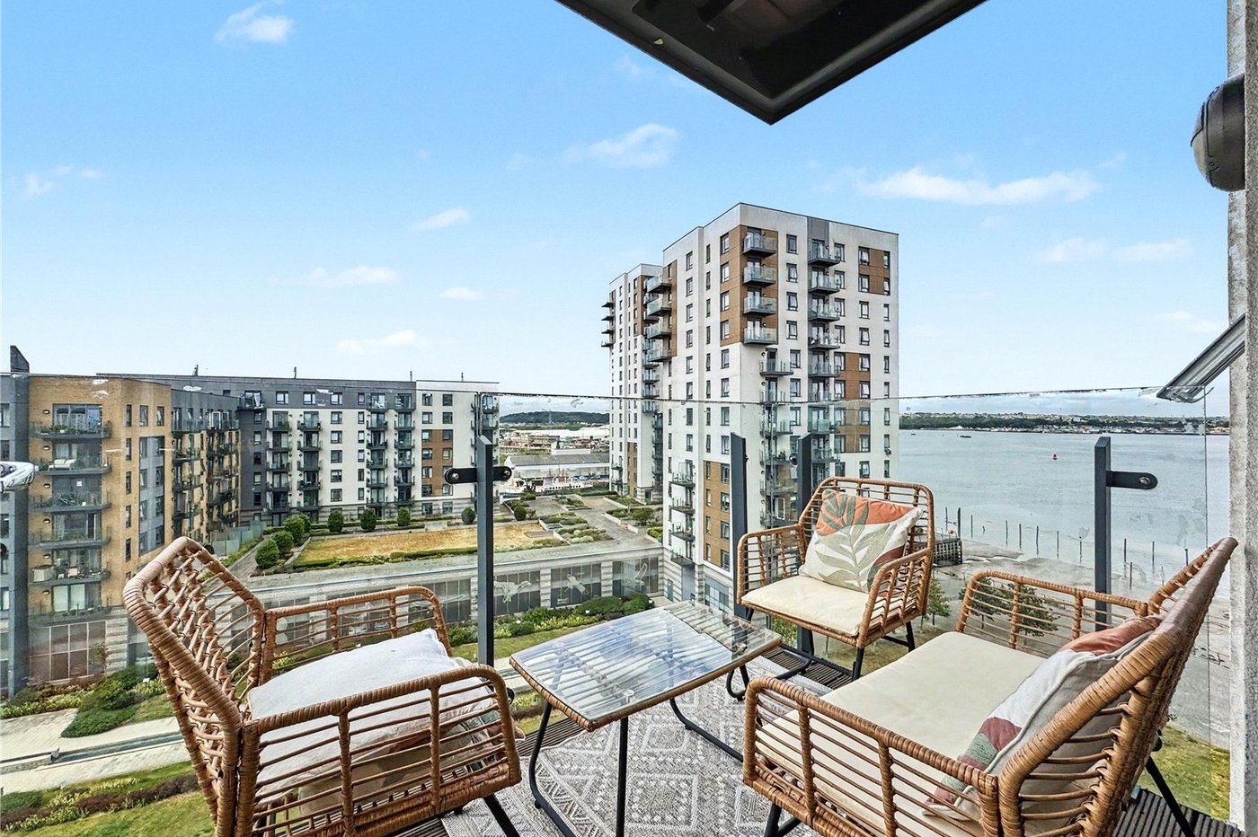 1 bedroom property for sale in Gillingham | Robinson Michael & Jackson