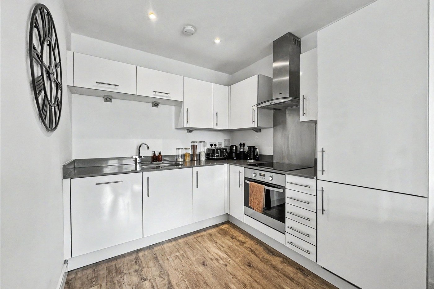 1 bedroom property for sale in Gillingham | Robinson Michael & Jackson