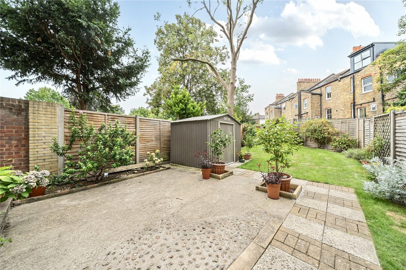 1 bedroom property for sale in  | Robinson Jackson