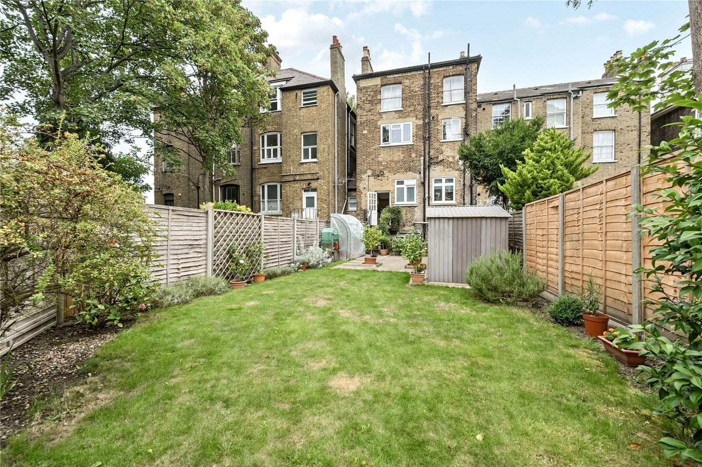 1 bedroom property for sale in  | Robinson Jackson