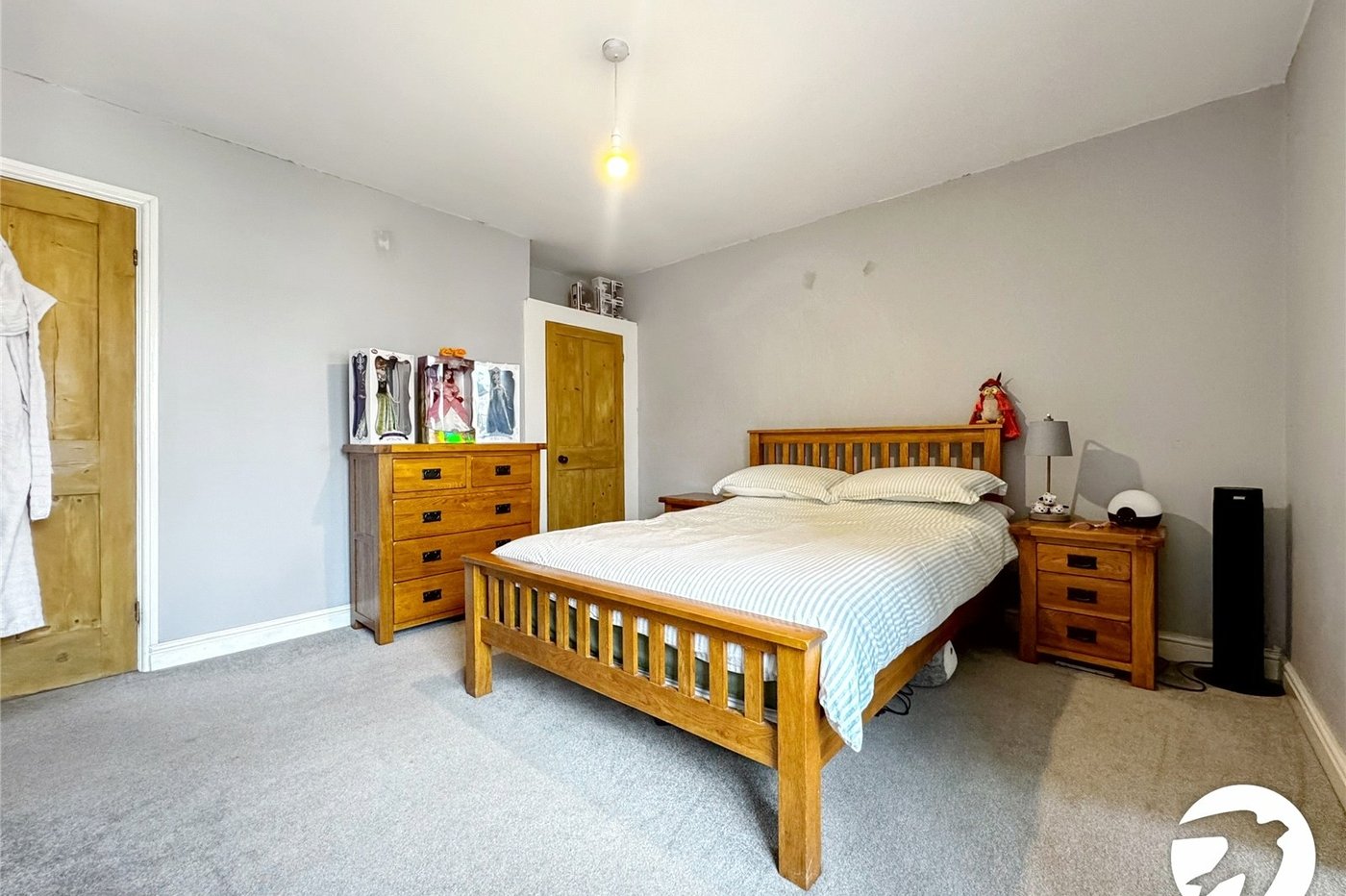 2 bedroom house for sale in Maidstone | Robinson Michael & Jackson