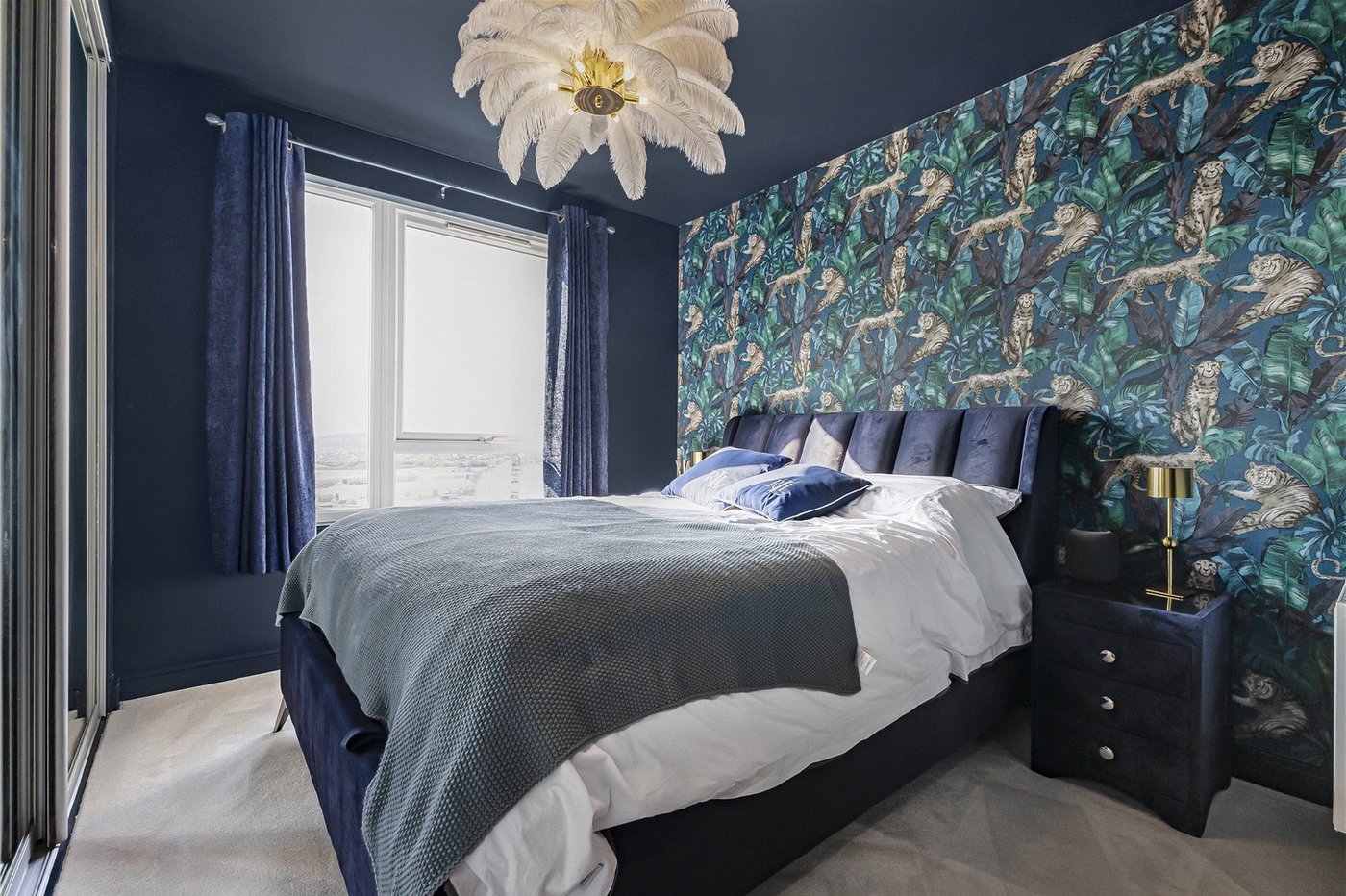 2 bedroom property for sale in Gillingham | Robinson Michael & Jackson