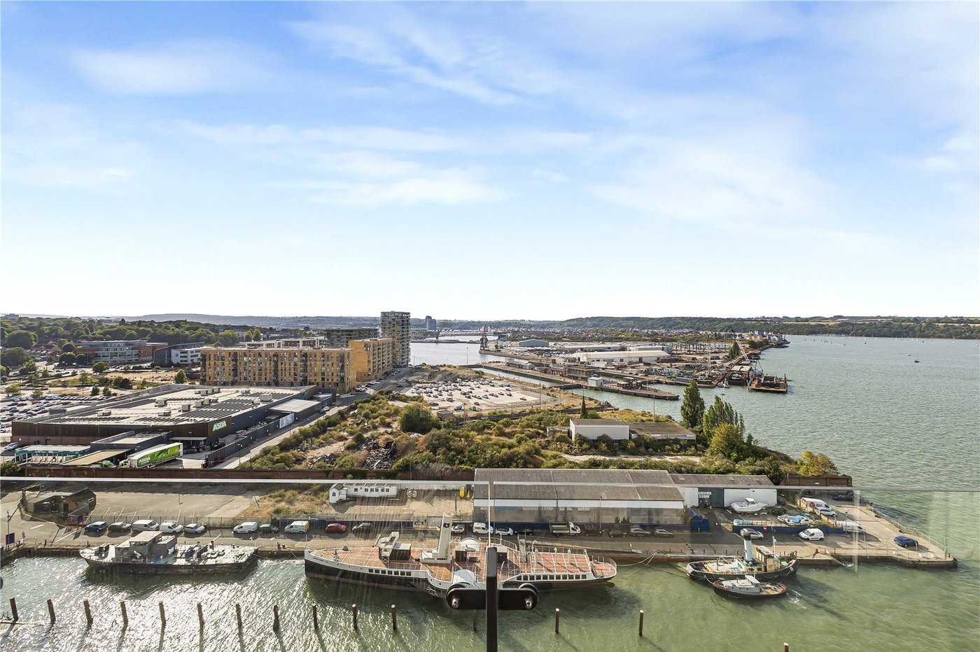 2 bedroom property for sale in Gillingham | Robinson Michael & Jackson
