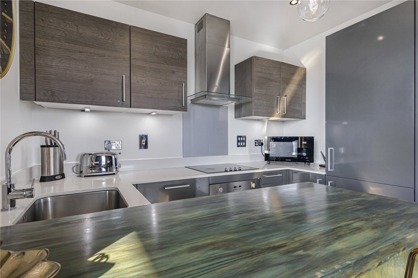 2 bedroom property for sale in Gillingham | Robinson Michael & Jackson