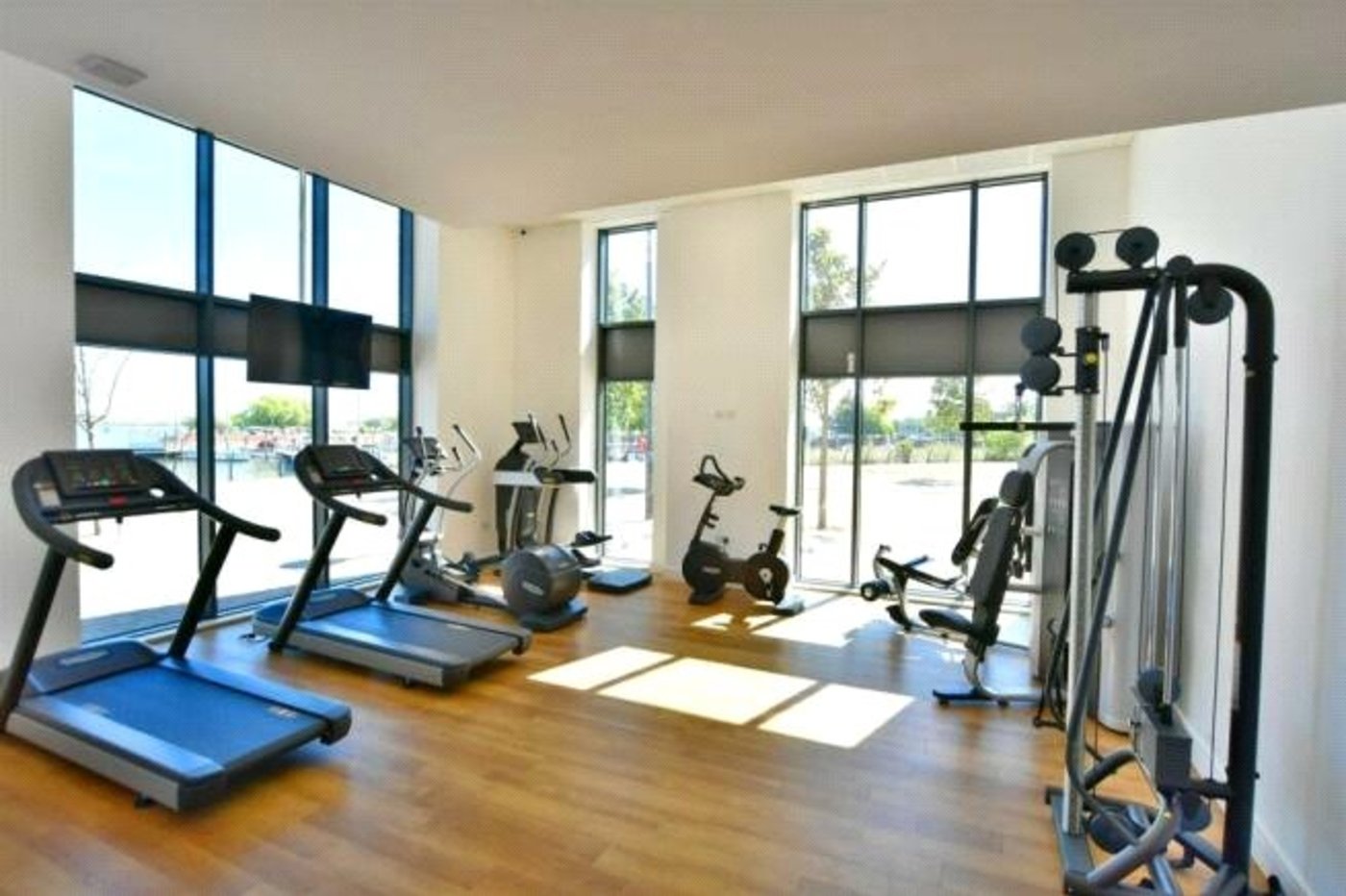 2 bedroom property for sale in Gillingham | Robinson Michael & Jackson