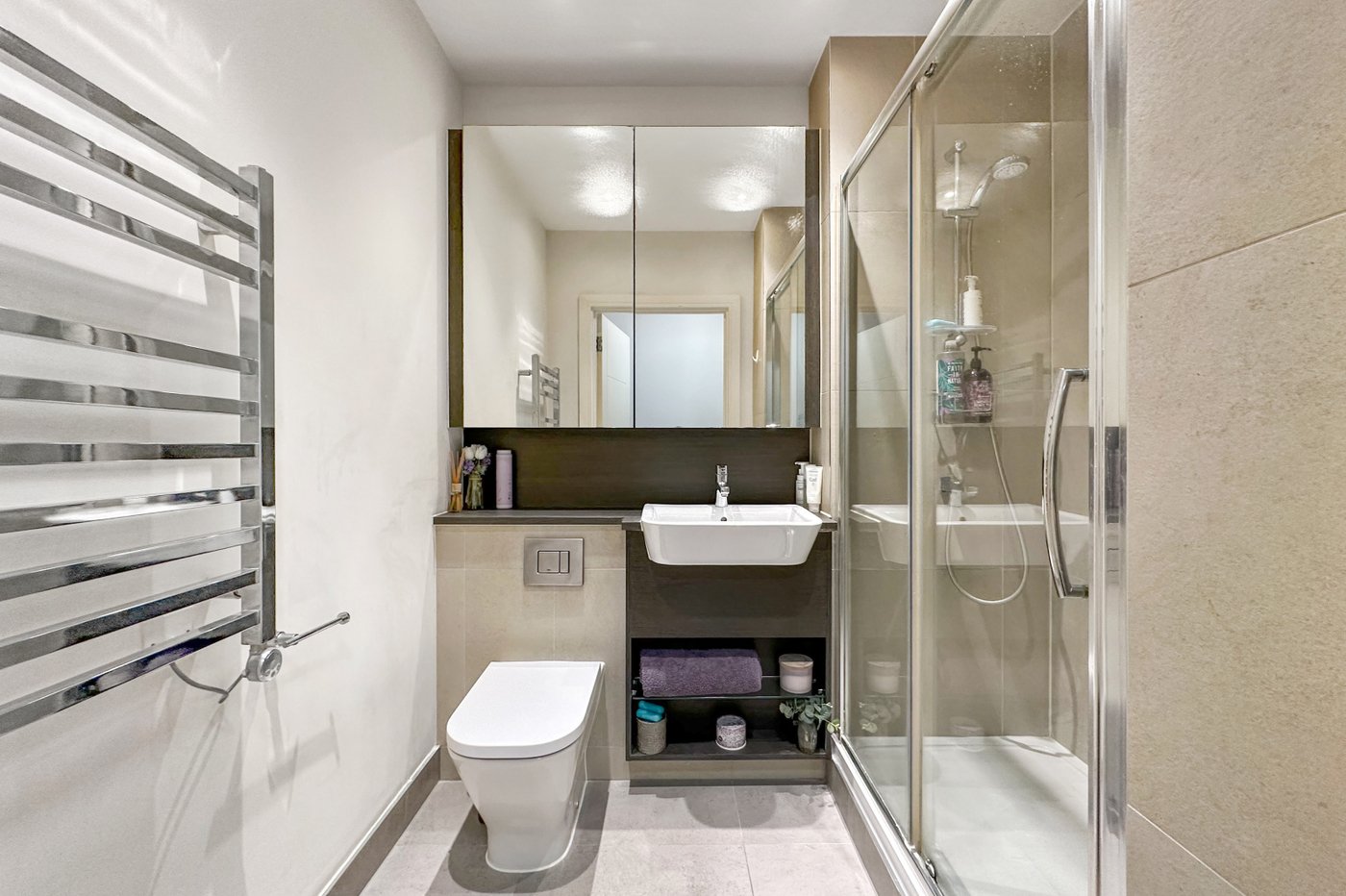 2 bedroom property for sale in Gillingham | Robinson Michael & Jackson