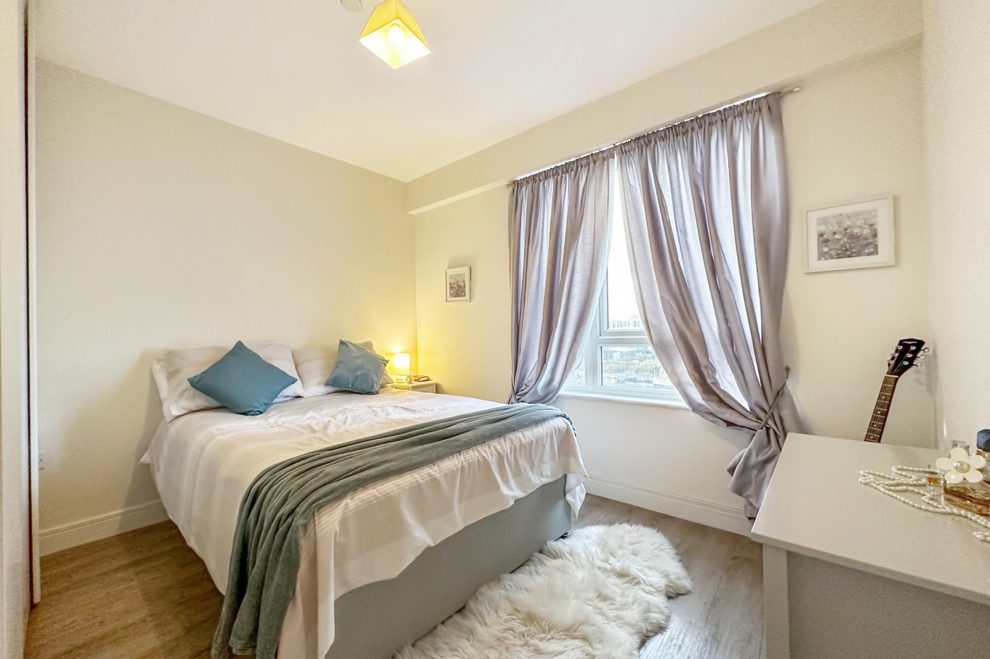 2 bedroom property for sale in Gillingham | Robinson Michael & Jackson