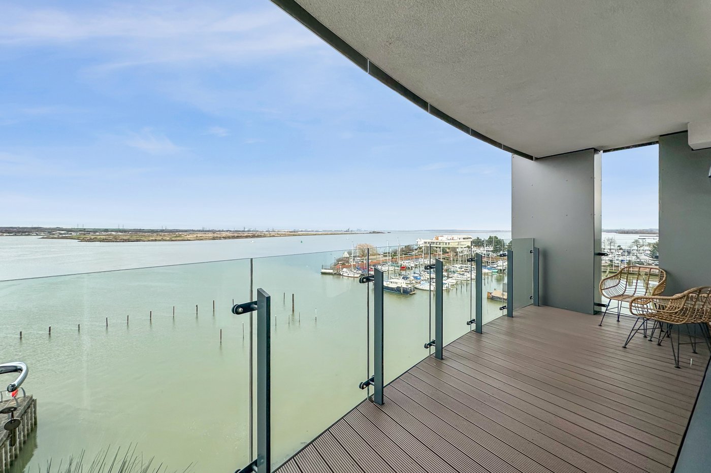 2 bedroom property for sale in Gillingham | Robinson Michael & Jackson