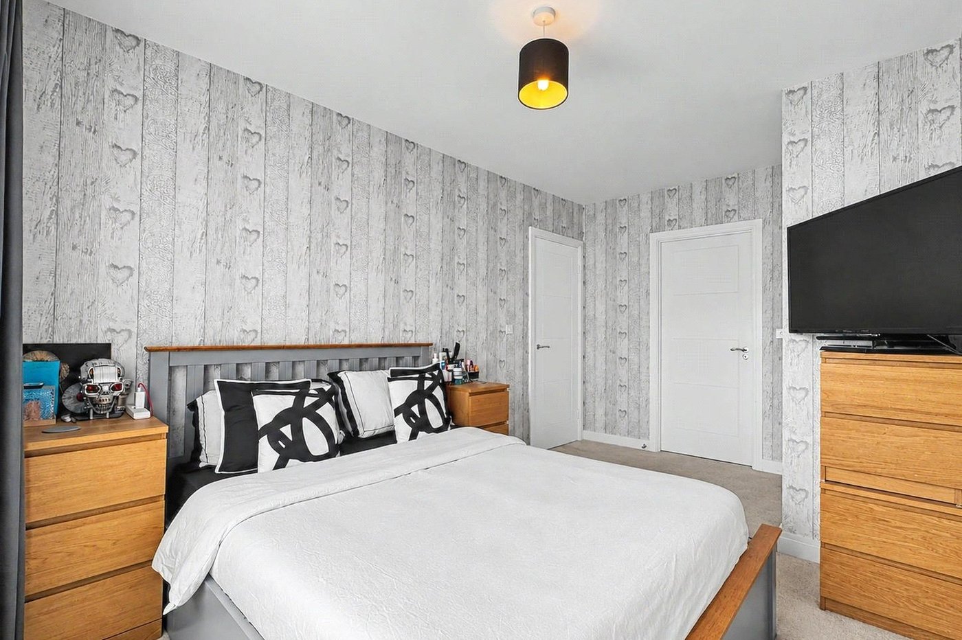 2 bedroom property for sale in Gillingham | Robinson Michael & Jackson