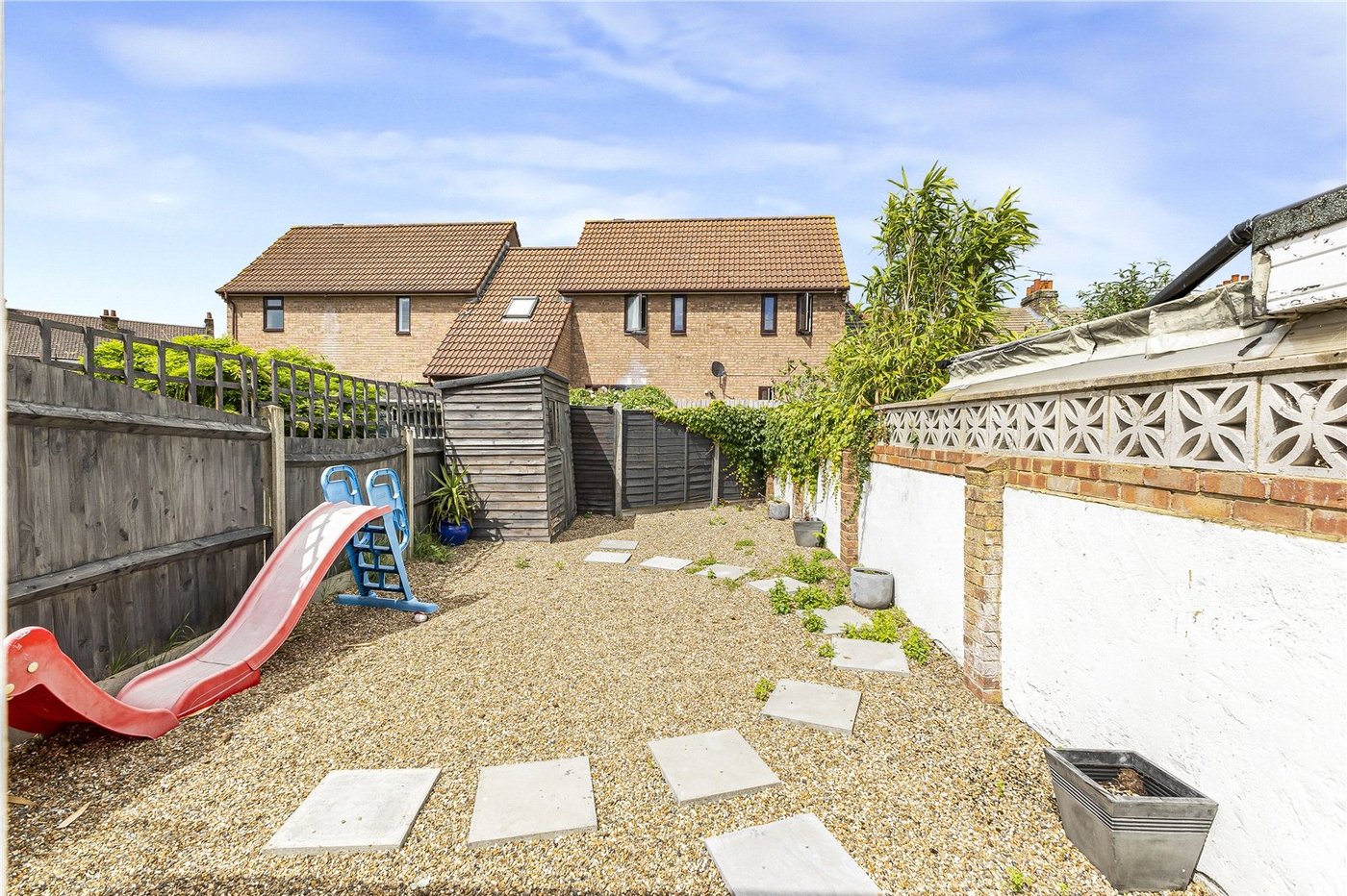 3 bedroom house for sale in Gravesend | Robinson Michael & Jackson