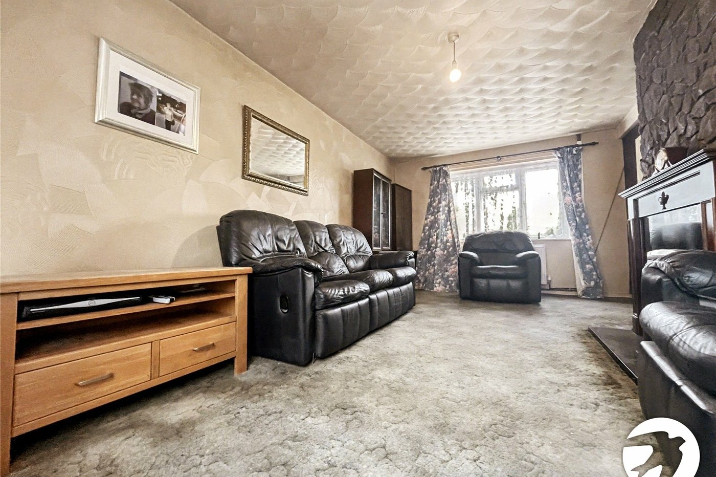 3 bedroom house for sale in Rochester | Robinson Michael & Jackson